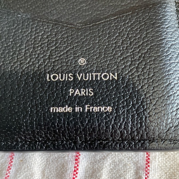 NOT INCLUDED IN SALE. NEW with tags LV Pocket Organizer. Ostrich and Goat Skin. - Picture 4 of 16